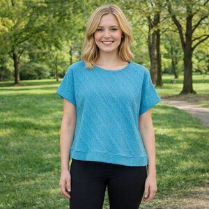 See And Be Seen Womens M Quilted Cable Knit Design Top Cap Sleeve Crew Neck NWT